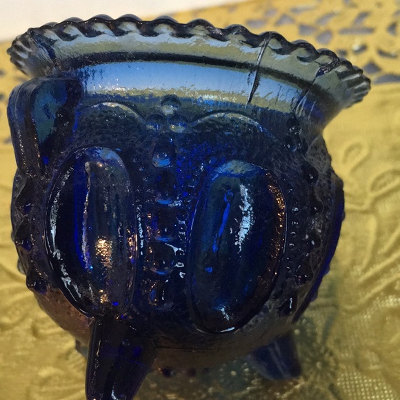 Small blue thumb print glass toothpick holder - Picture 3 of 3